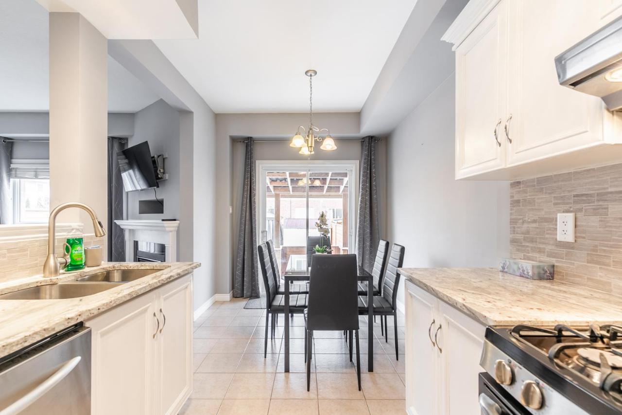 3Br 2Ba Townhomes With Hot Tub & Bbq By Globalstay Hamilton Eksteriør bilde